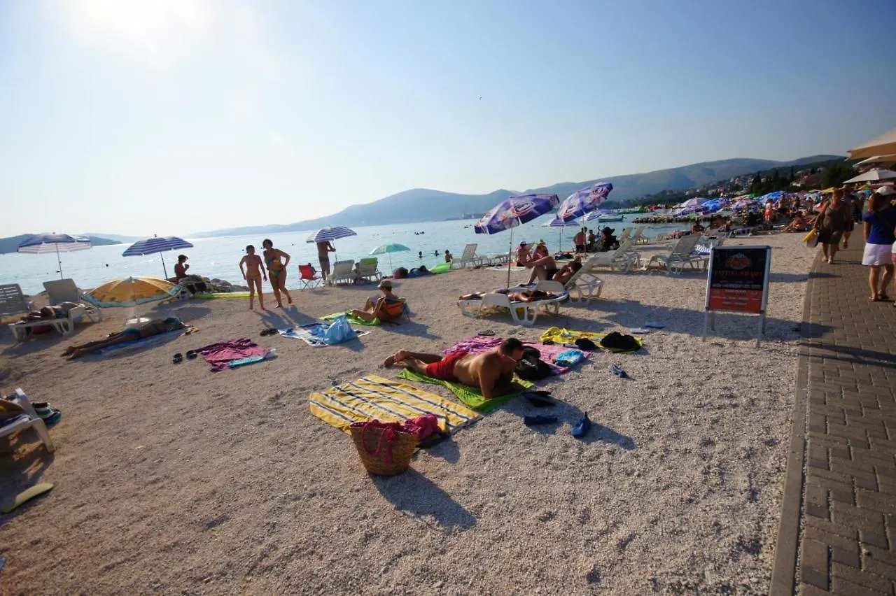 Apartment In Okrug Gornji With Terrace, Air Conditioning, Wifi, Washing Machine 5157-1 Trogir Kroatien